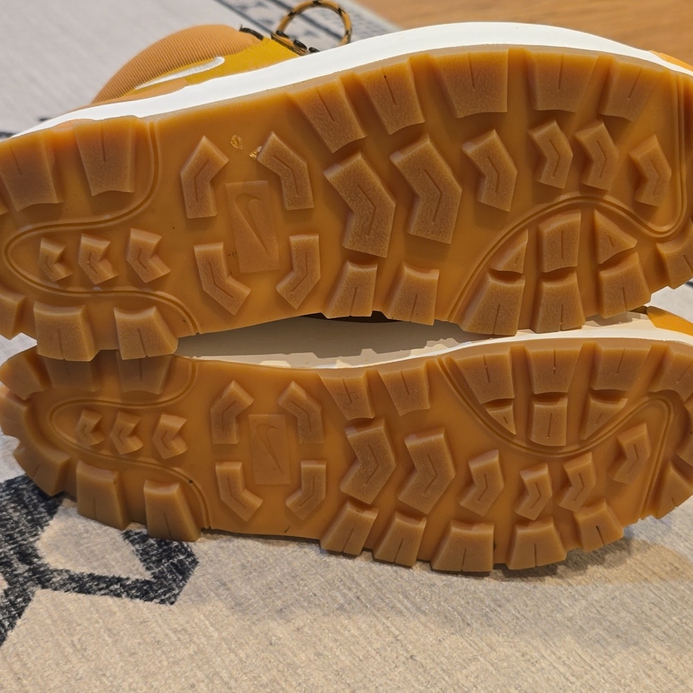 Nike City Classic Sneaker Boots Wheat Camel Tan Brown - Size 8 NWOT No Box - Picture 7 of 15